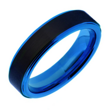 Load image into Gallery viewer, Black Tungsten Band with Blue Inner Sleeve Size 13
