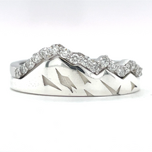 Load image into Gallery viewer, Kings Peak Natural Diamond White Gold Tracer Band
