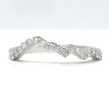Load image into Gallery viewer, Kings Peak Natural Diamond White Gold Tracer Band
